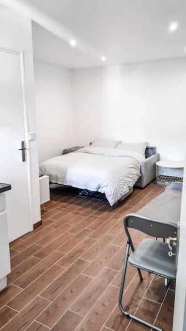 Douce Fragrance 4 Couchages Wifi Apartment Grasse Luaran gambar