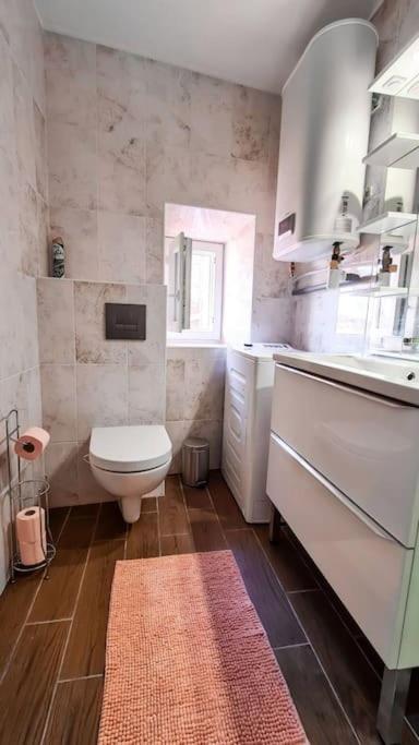 Douce Fragrance 4 Couchages Wifi Apartment Grasse Luaran gambar
