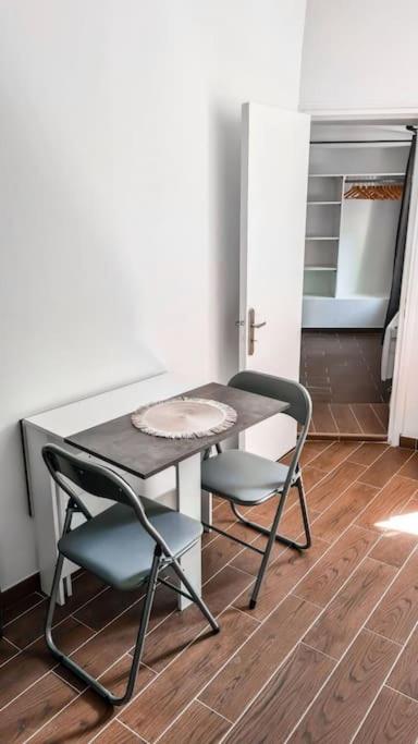 Douce Fragrance 4 Couchages Wifi Apartment Grasse Luaran gambar