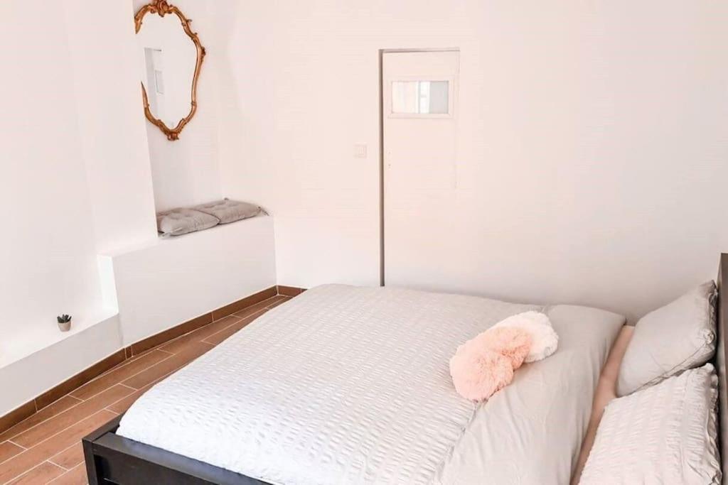 Douce Fragrance 4 Couchages Wifi Apartment Grasse Luaran gambar